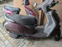 W Purple Honda Activa