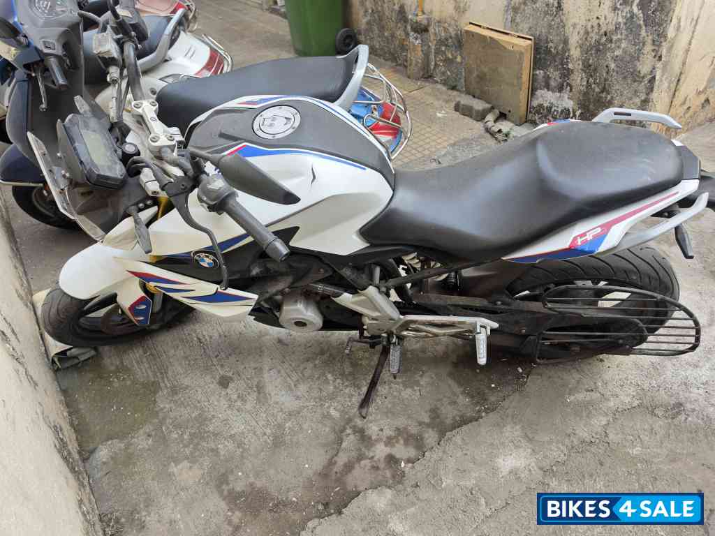 BMW G 310 R