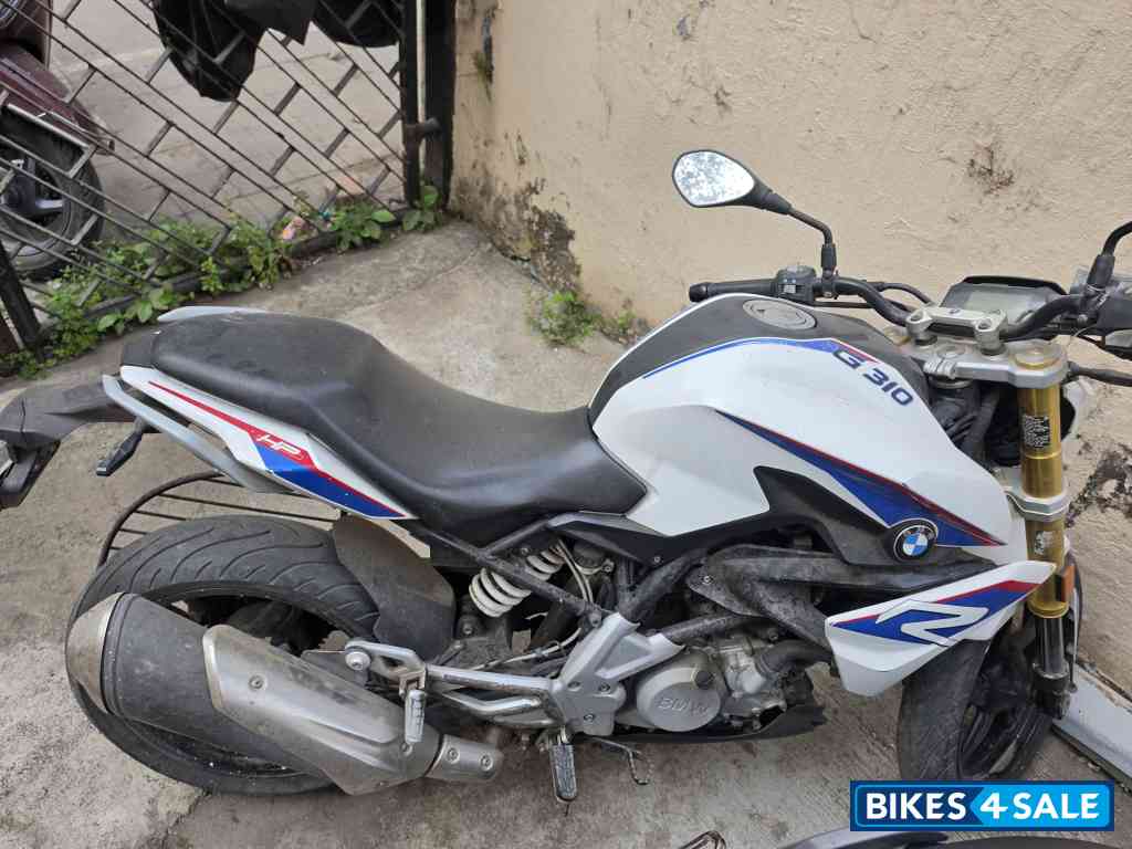 BMW G 310 R BMW G 310 R