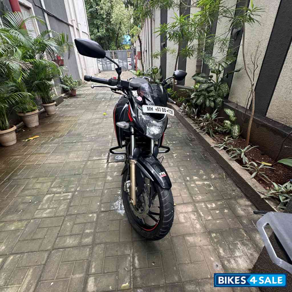 TVS Apache RTR 200 4V ABS