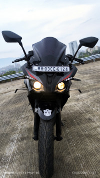 Bajaj Pulsar RS 200 ABS