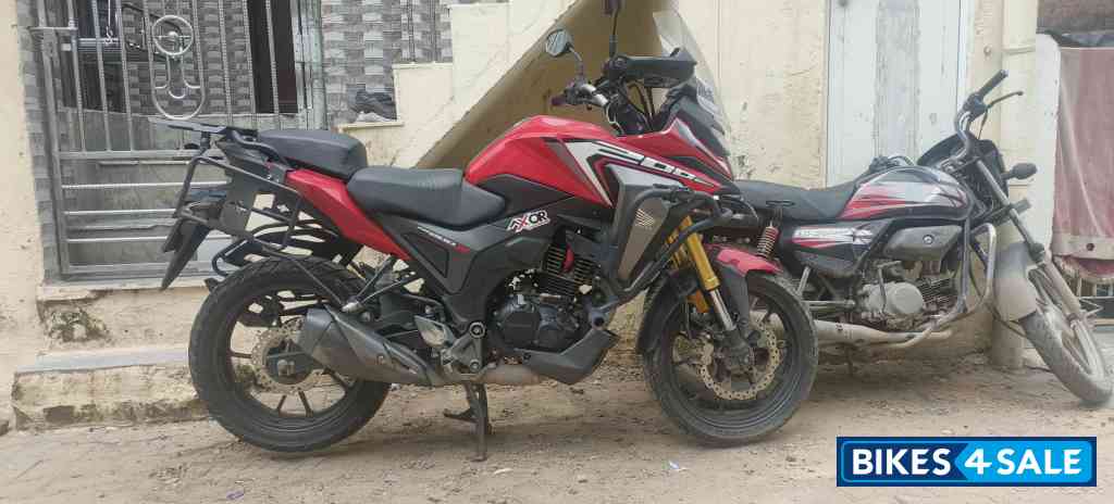 Red Honda CB200X
