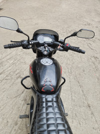 Bajaj Pulsar 150 Neon 2019 Model