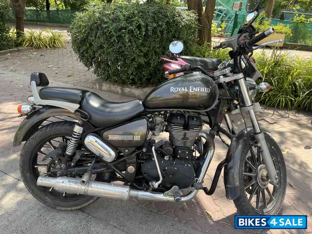 Royal Enfield Thunderbird 350 Royal Enfield Thunderbird 350