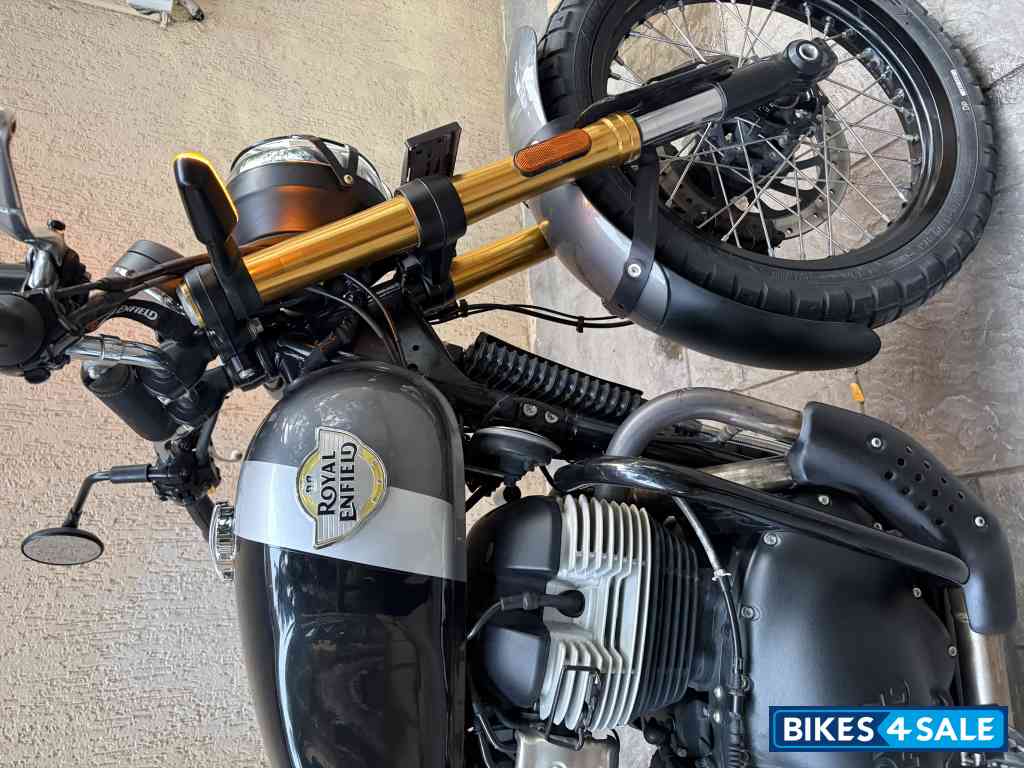 Royal Enfield Bear 650 Royal Enfield Bear 650