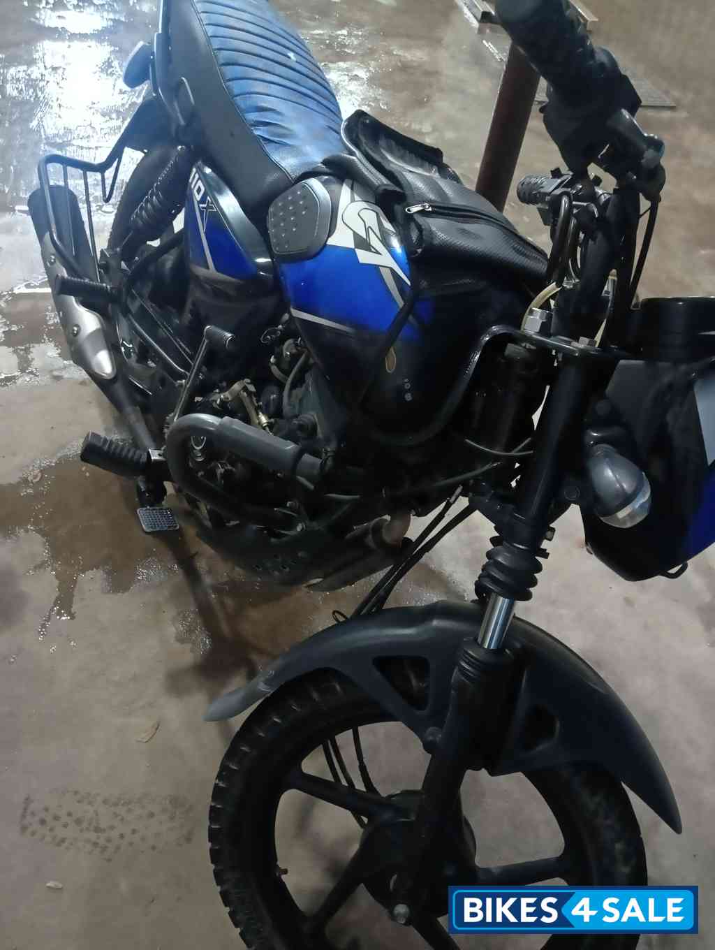 Ebony Blk Bule Dkl Bajaj CT110X Ebony Blk Bule Dkl Bajaj CT110X