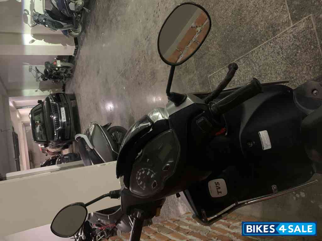 Titanium Grey TVS Jupiter 125 Titanium Grey TVS Jupiter 125
