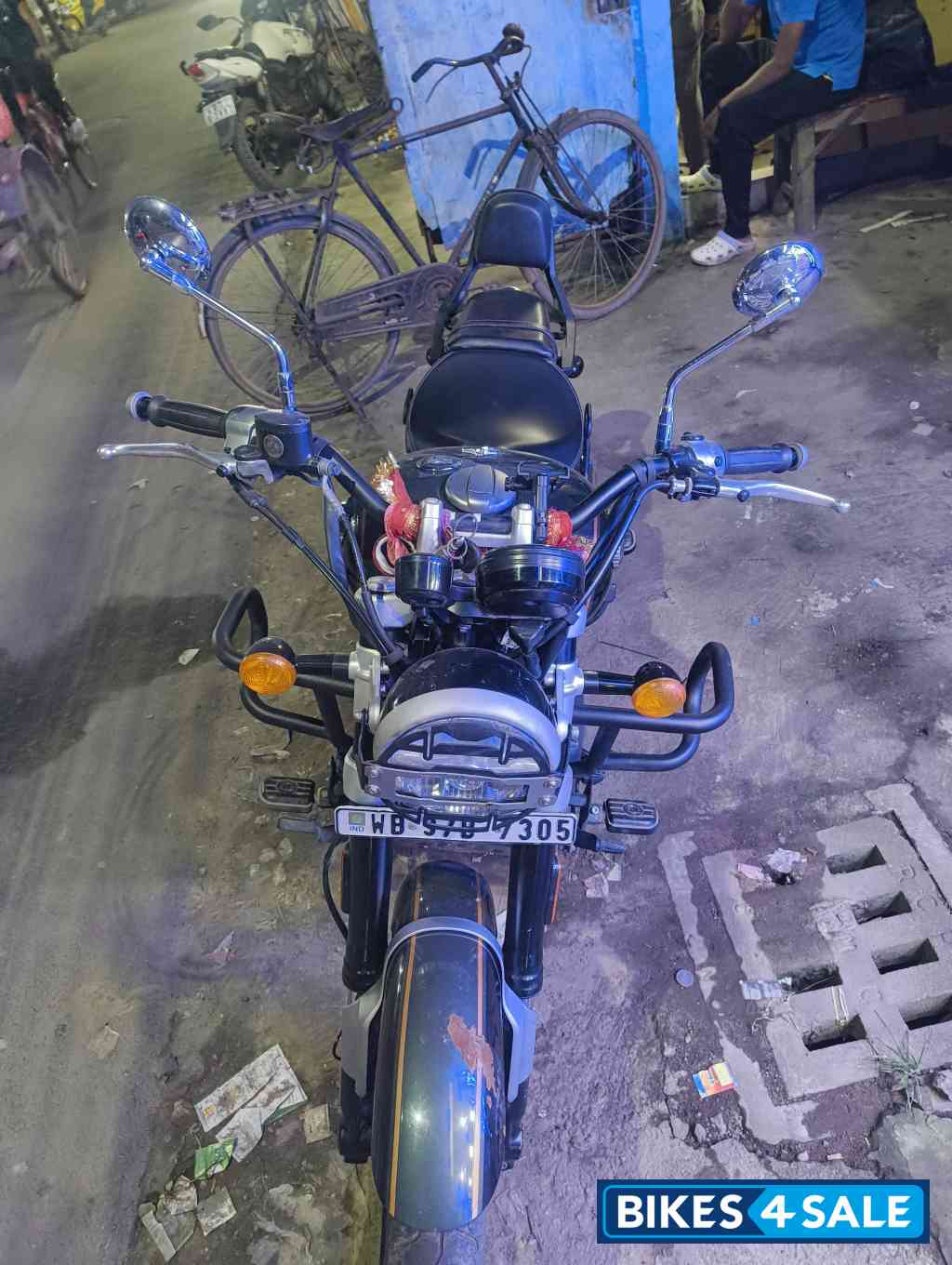 Royal Enfield Super Meteor 650 Royal Enfield Super Meteor 650