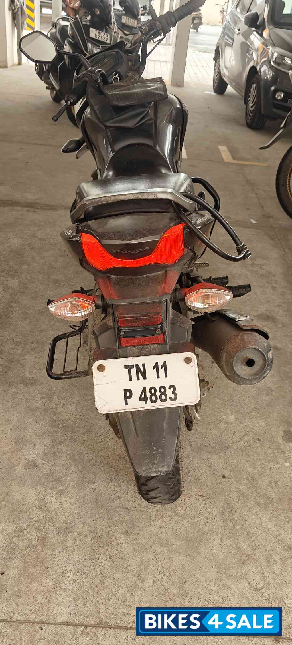 Deep Ground Grey Honda CB Unicorn 160