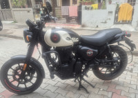 Tokyo Black Royal Enfield Hunter 350 2025