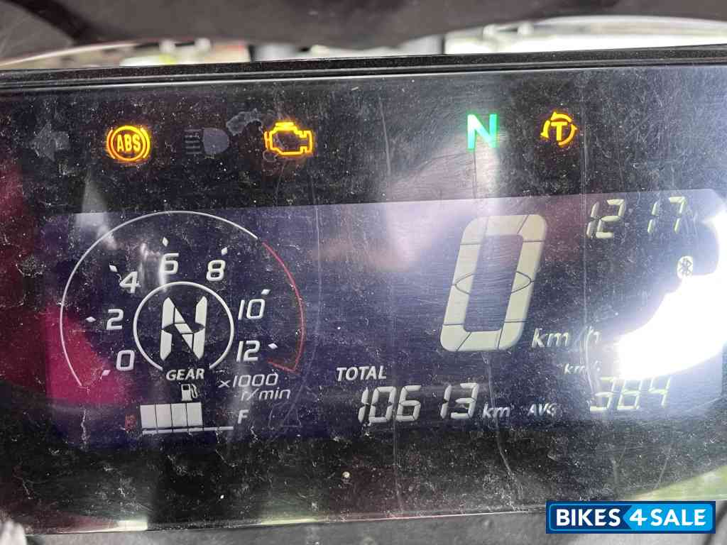 Honda CB300F Deluxe Pro