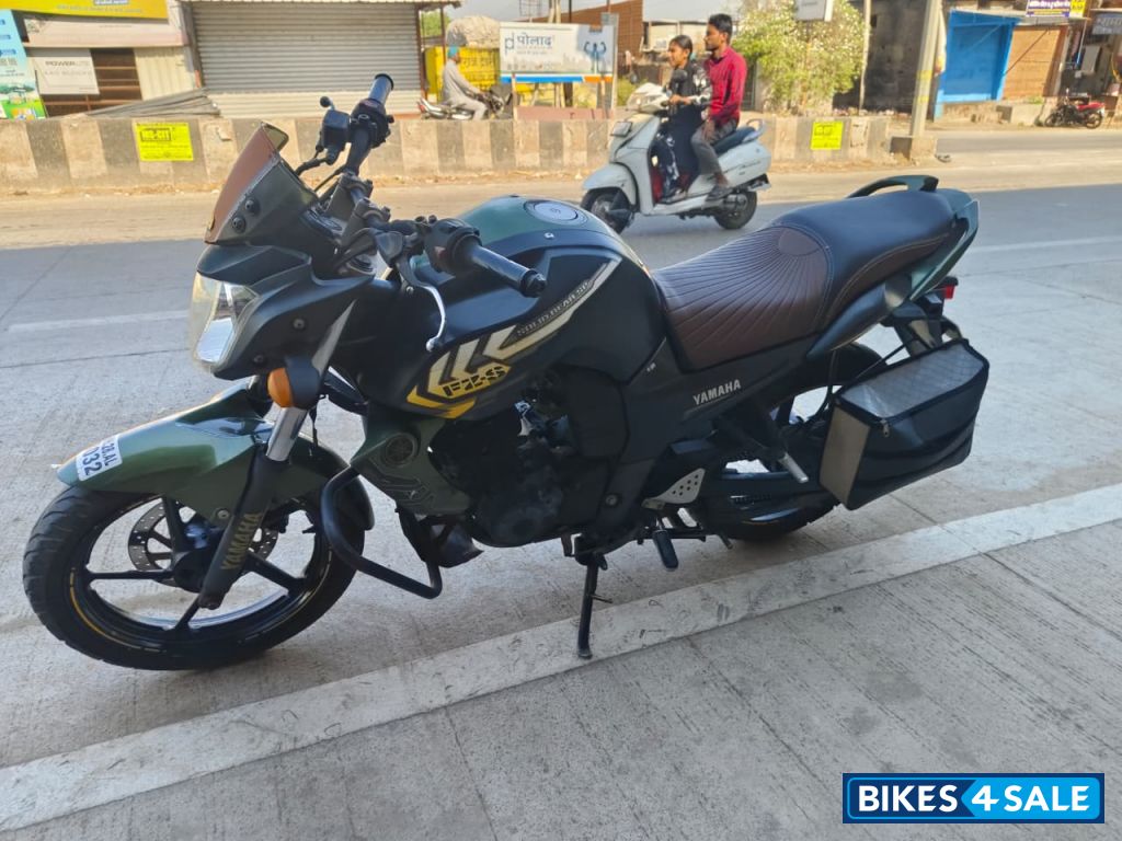 Yamaha FZ-S Yamaha FZ-S