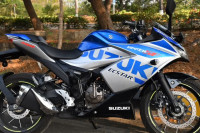 Metallic Triton Blue Suzuki Gixxer SF 250