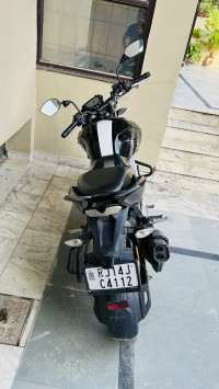 Black TVS Apache RTR 160 4V