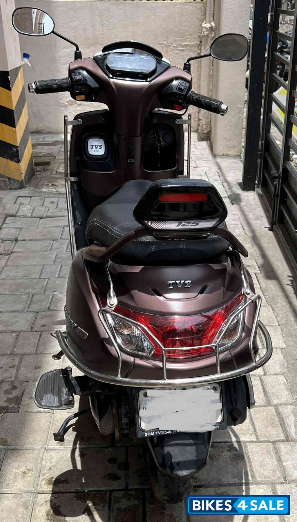 TVS Jupiter SmartXonnect Disc 2024 TVS Jupiter SmartXonnect Disc 2024