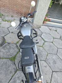 Gunmetal Grey Royal Enfield Classic Gunmetal Grey