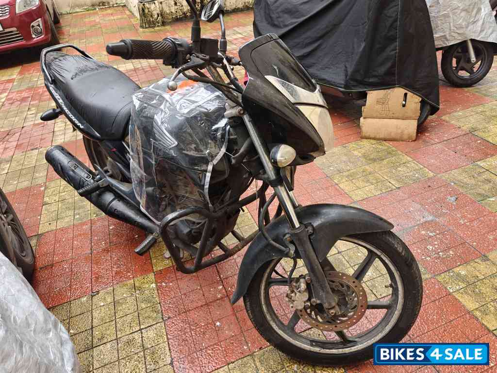Black Honda Unicorn Black Honda Unicorn