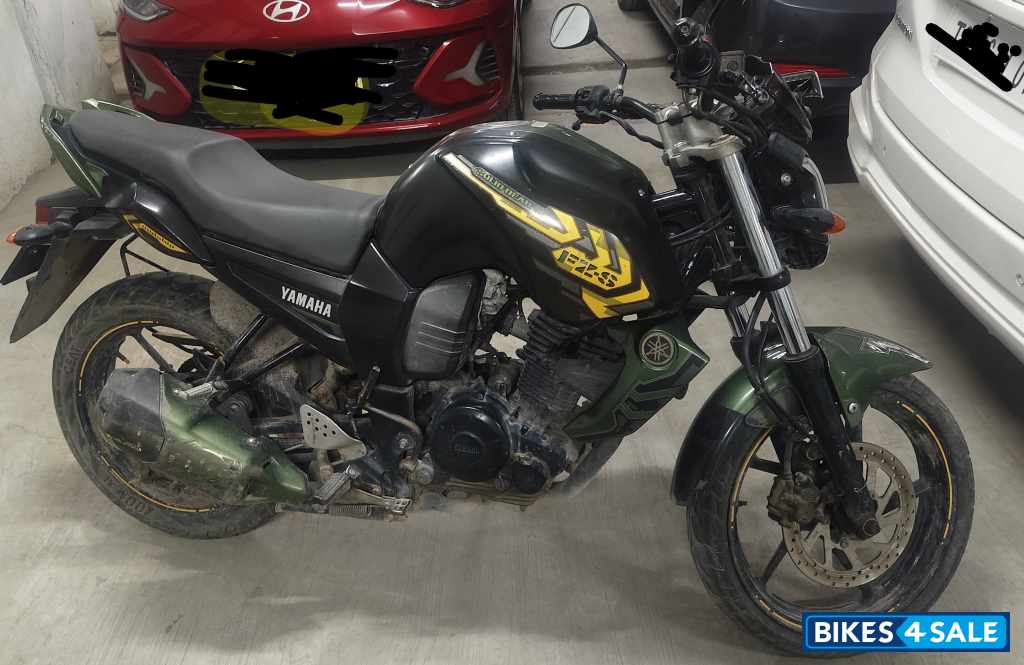 Yamaha FZ-S