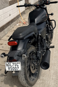 Black Harley Davidson X 440