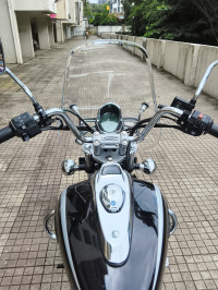 Auburn Black Bajaj Avenger Cruise 220 BS6