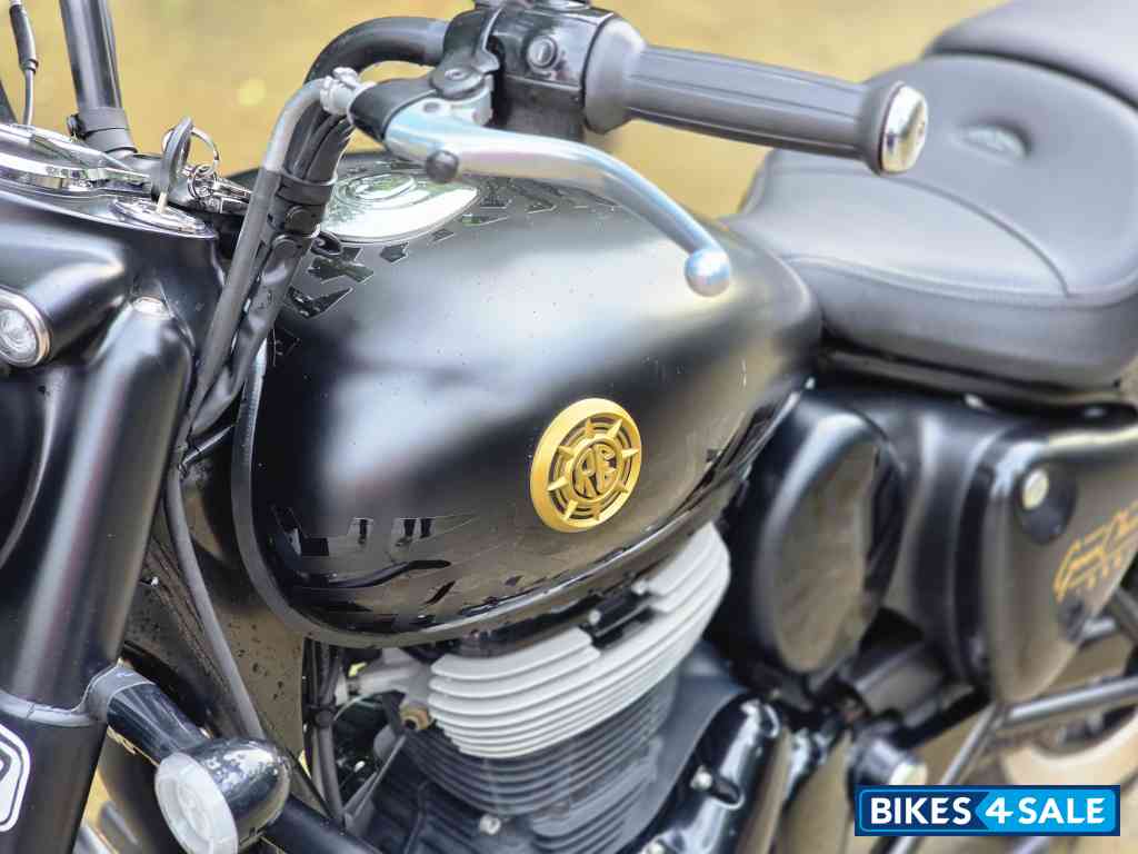 Black Royal Enfield Goan Classic 350 Black Royal Enfield Goan Classic 350