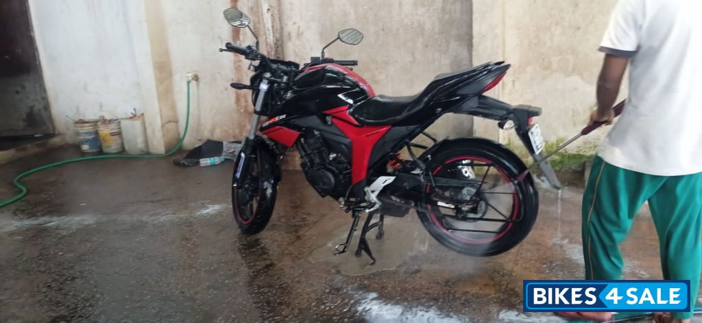 Suzuki Gixxer 150 Suzuki Gixxer 150