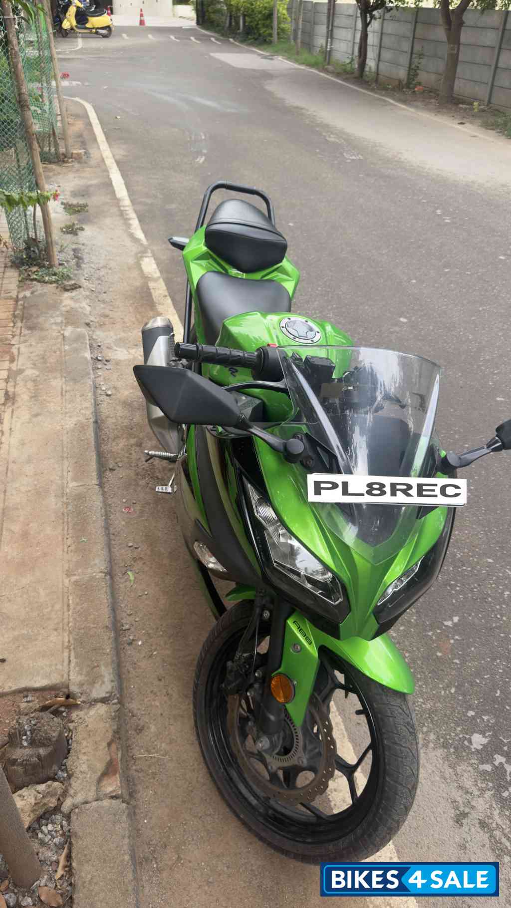 Kawasaki Ninja 300 BS6 2023 Kawasaki Ninja 300 BS6 2023