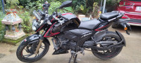 Black TVS Apache RTR 200 Fi 4V Race Edition 2.0