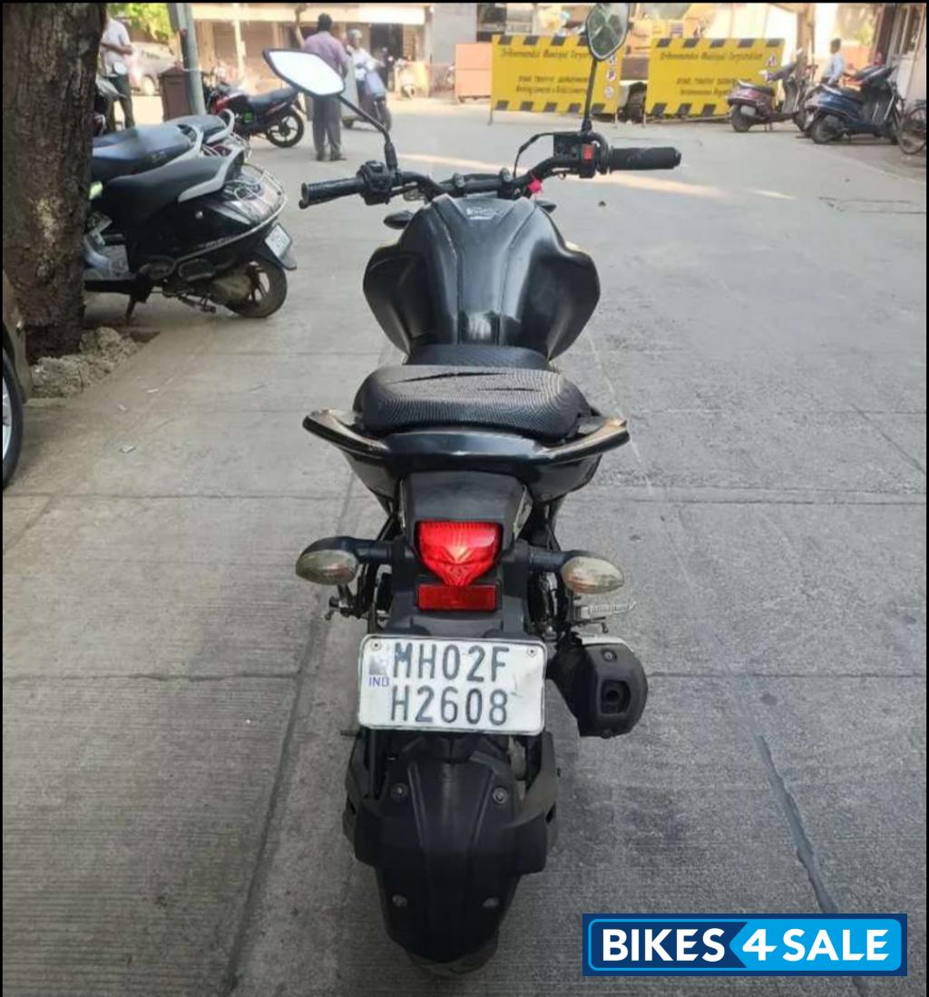 Black Yamaha FZ-S FI V3