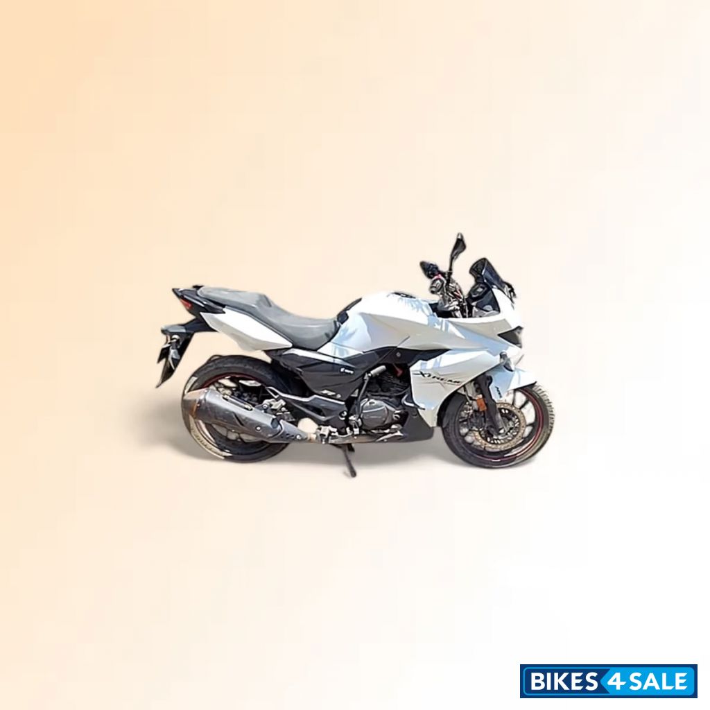 Hero Xtreme 200S
