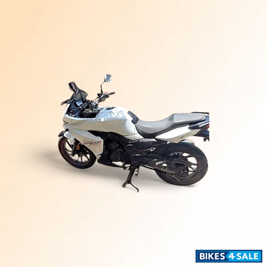 Hero Xtreme 200S Hero Xtreme 200S