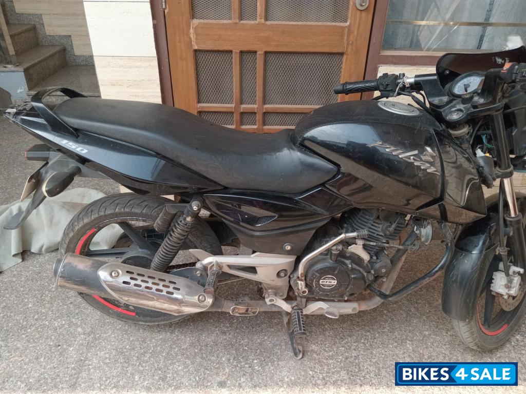 Bajaj Pulsar 150