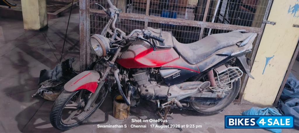 Red Black Hero CBZ