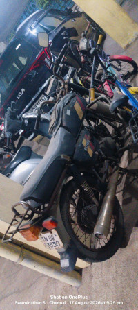 Red Black Hero CBZ