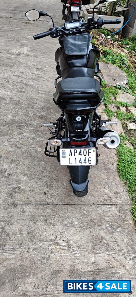 TVS Raider Split Seat TVS Raider Split Seat