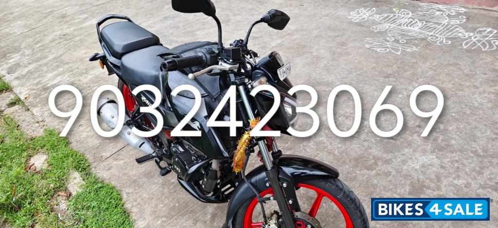 TVS Raider Split Seat TVS Raider Split Seat