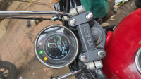Yezdi Roadster Dual Tone 2023 Model