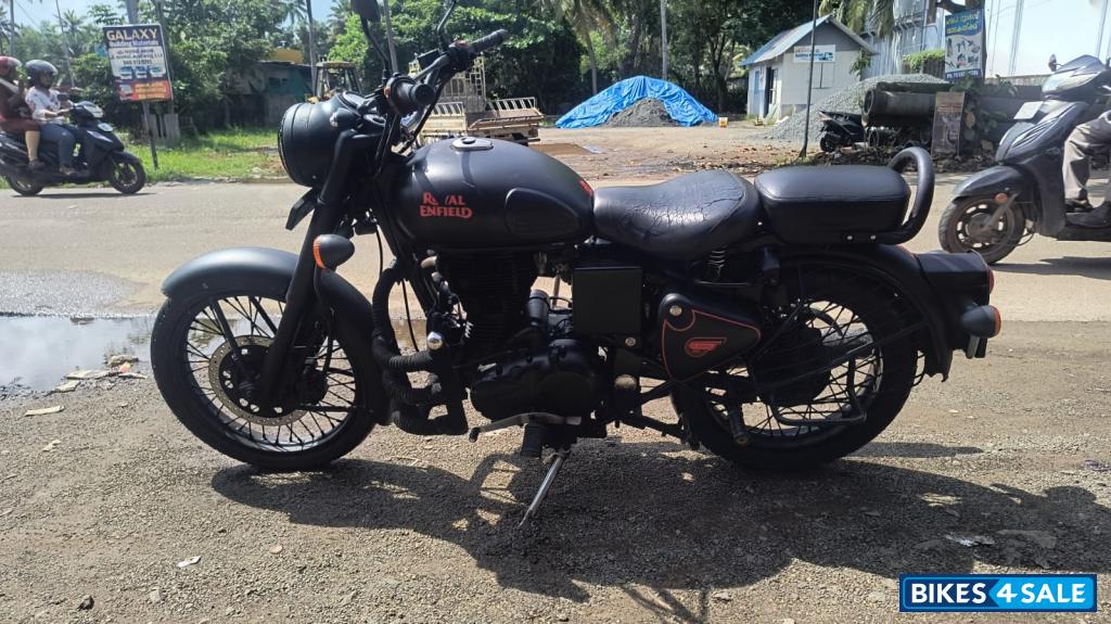 Royal Enfield Classic 350