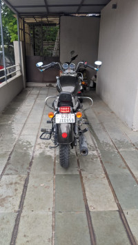 Lightning Royal Enfield Thunderbird 500