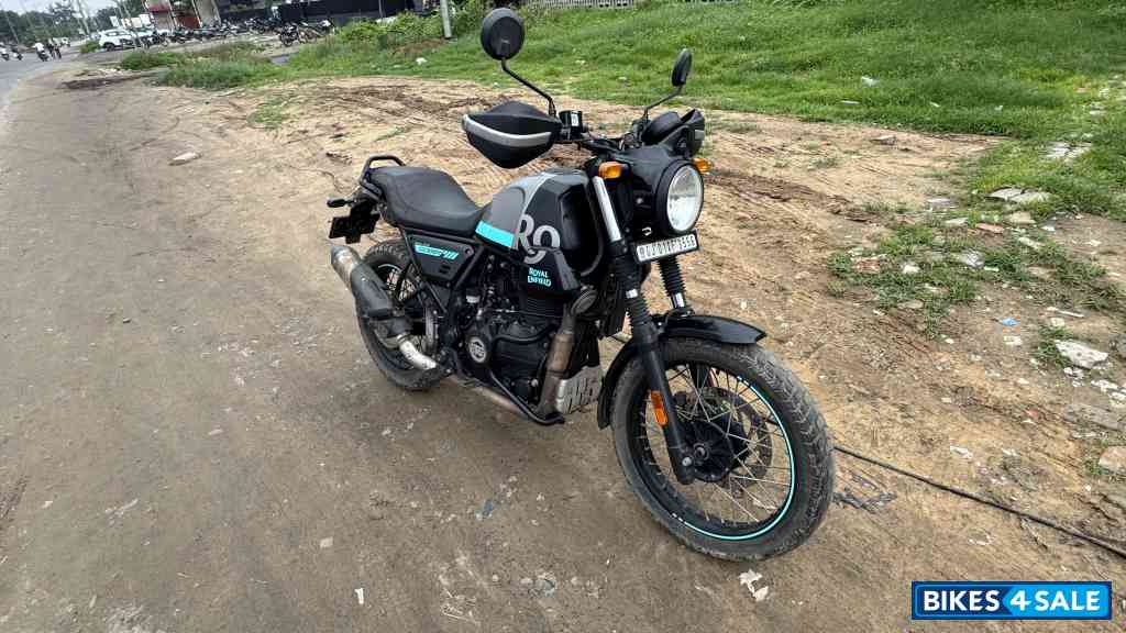 Silver Spirit Royal Enfield Scram 411