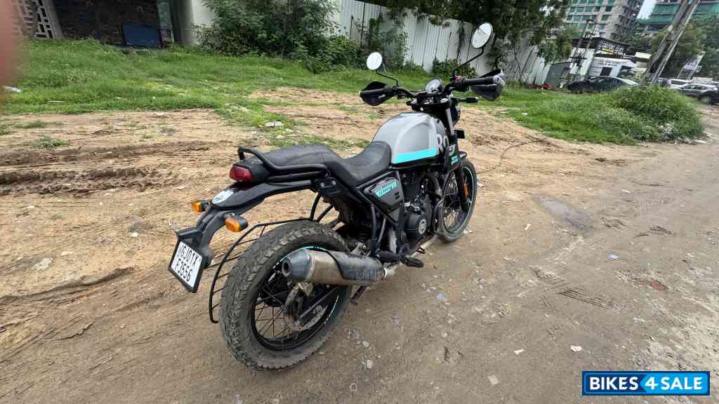 Silver Spirit Royal Enfield Scram 411