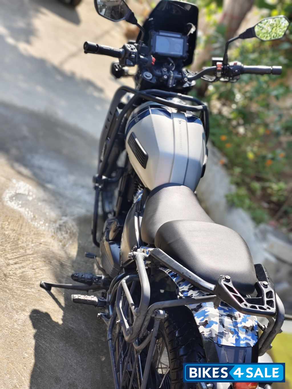 Yezdi Adventure Matte