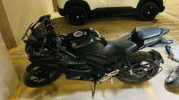 Black Yamaha YZF R15 V3