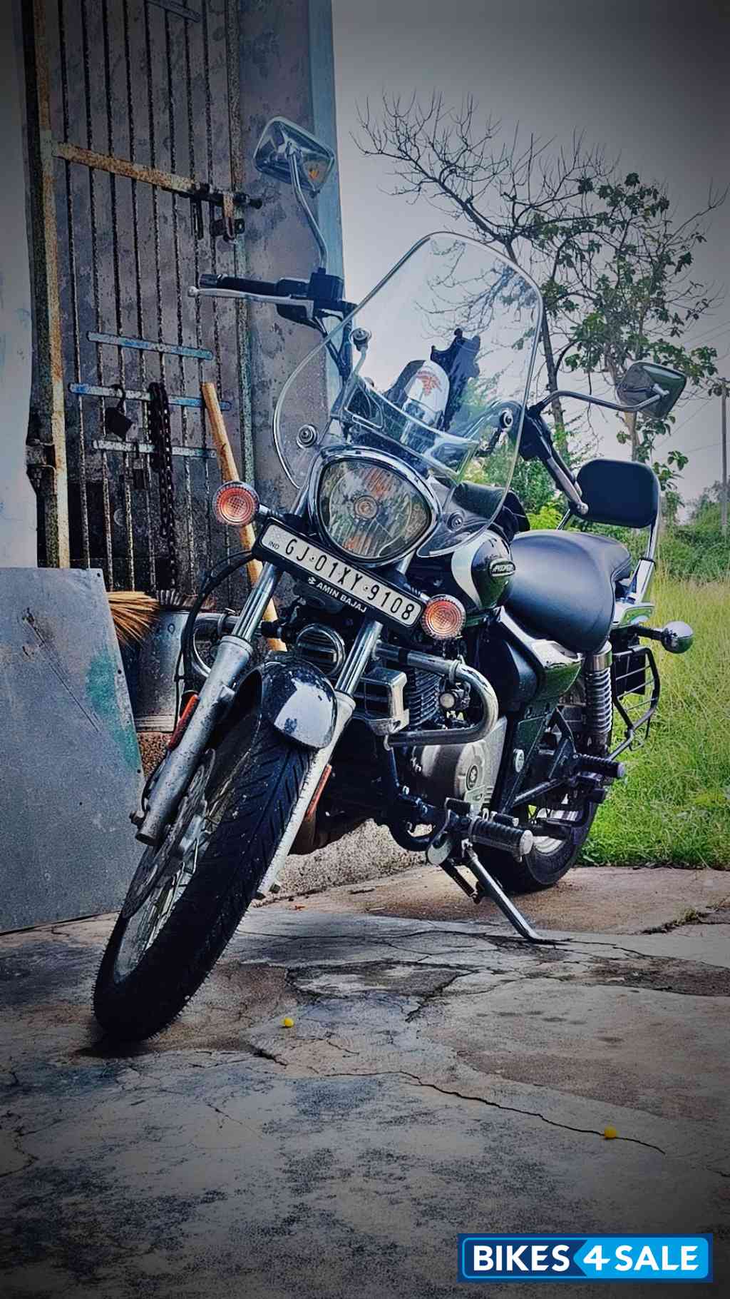 Bajaj Avenger Cruise 220 BS6