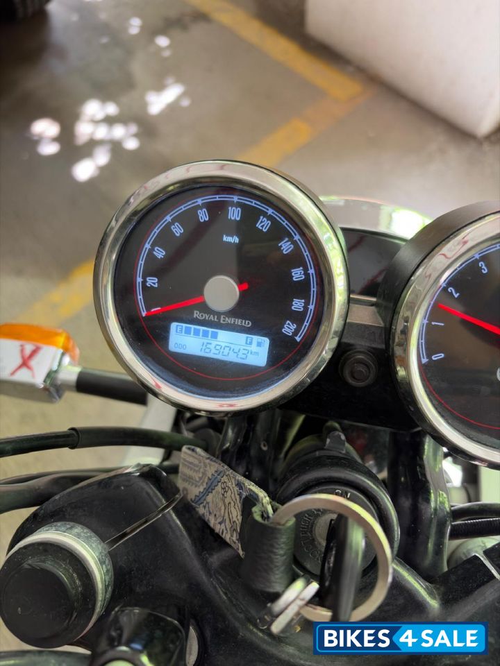 Red Royal Enfield Interceptor 650 Twin
