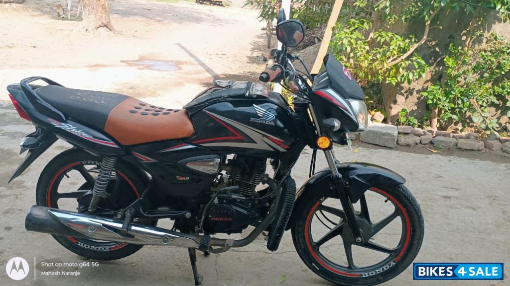 Honda CB Shine