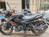 Black Bajaj Pulsar N150