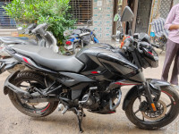 Black Bajaj Pulsar N150