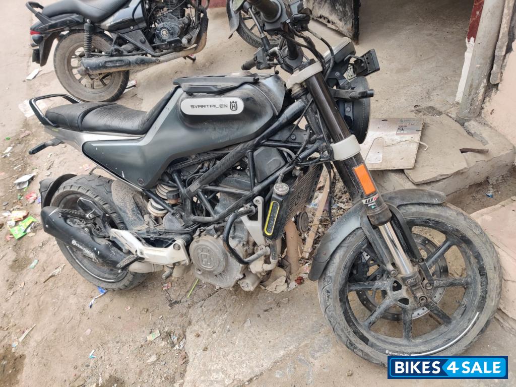 Husqvarna Svartpilen 250 2020