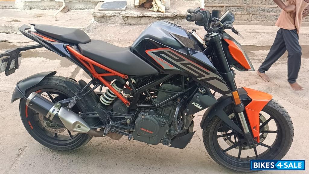 KTM Duke 250 2022